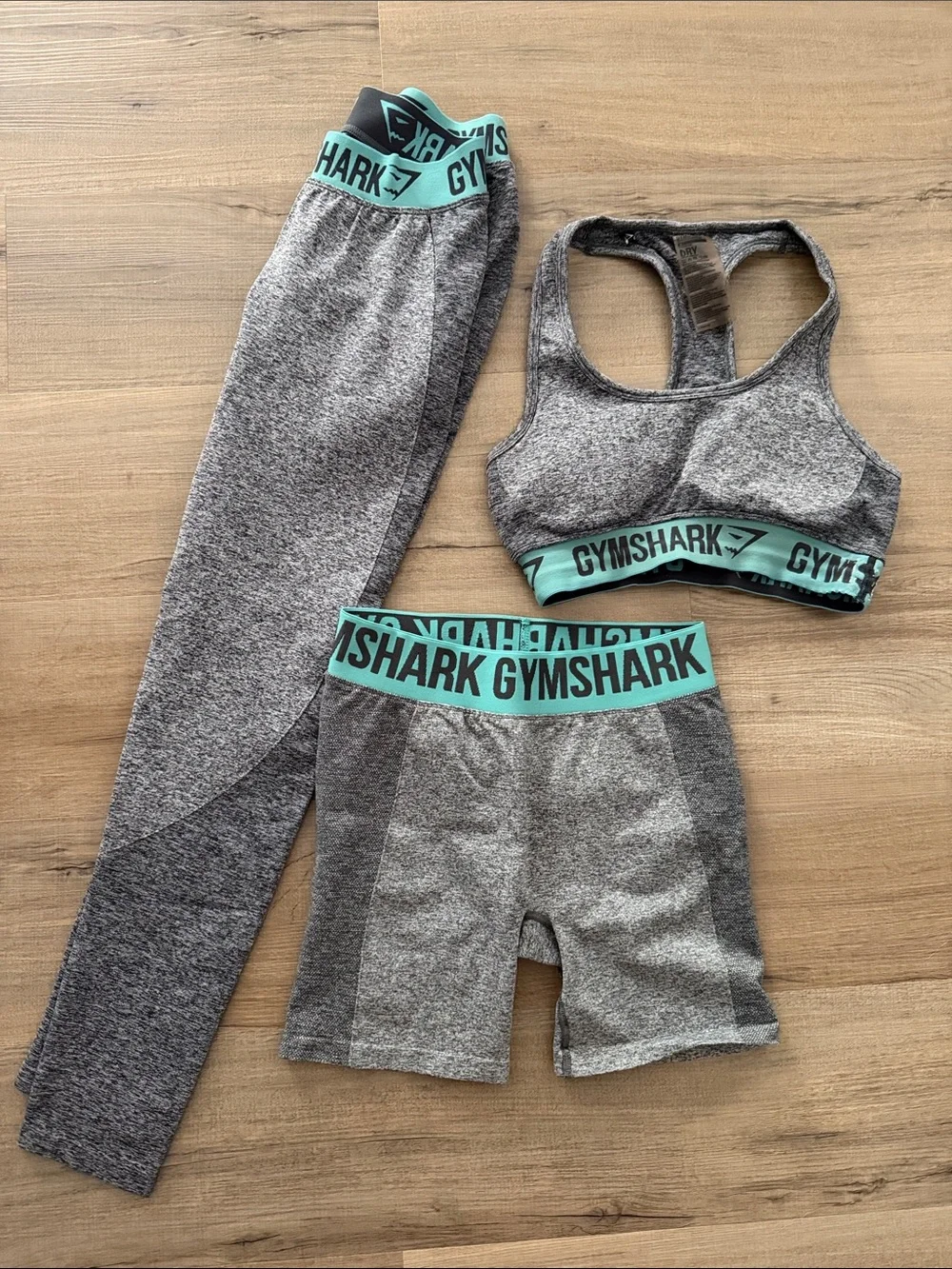 Gymshark Grey and Turquoise Set - Sports Bra Bike Shorts Leggings